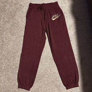 NWOT Nike burgundy joggers